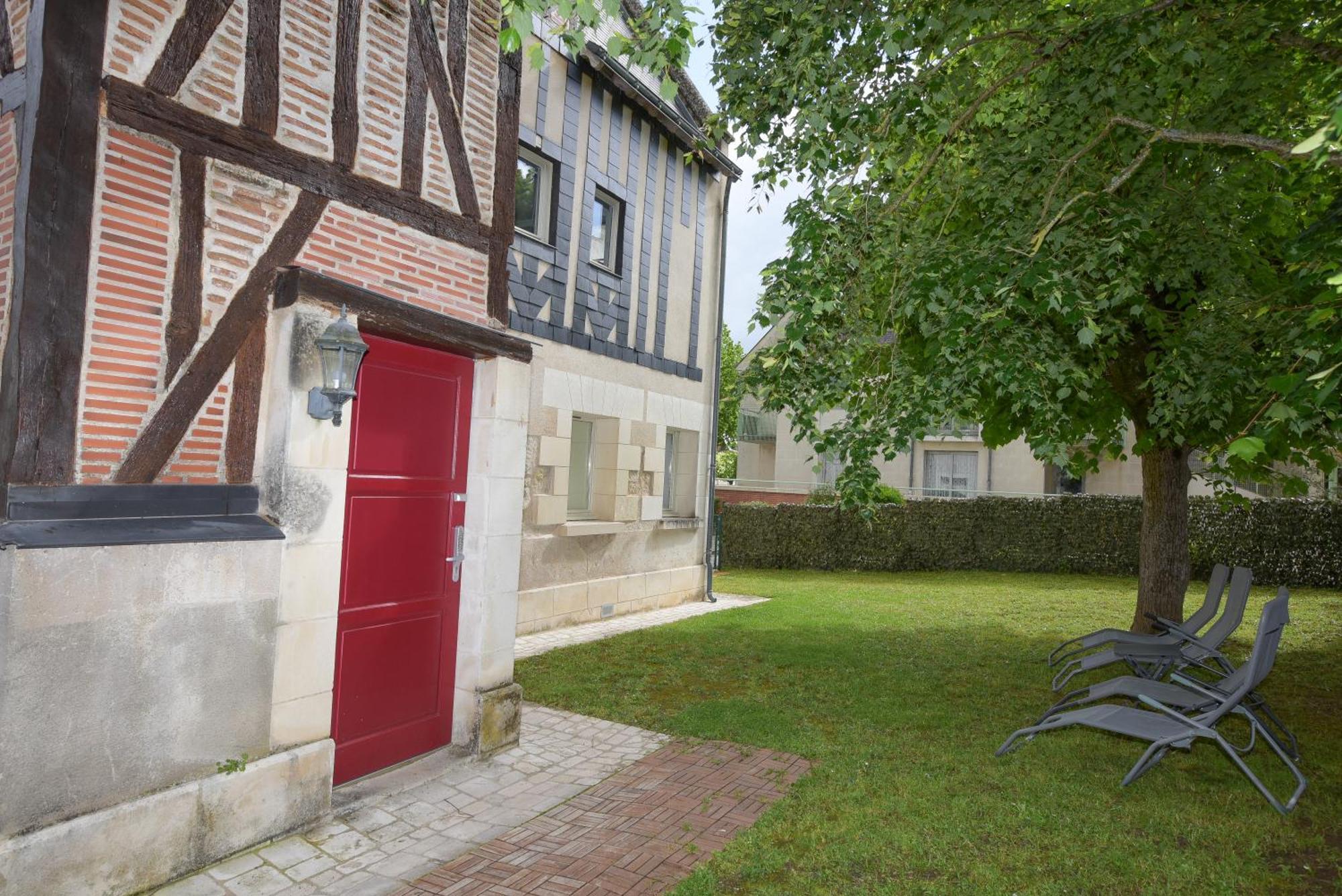 Apartamento La Maison Du Philosophe Amboise Exterior foto